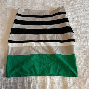 Express Women’s Black and Green Striped Pencil Skirt- Size 2